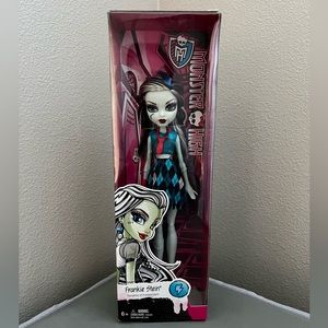 Frankie Stein, same or next day shipping from a smoke & pet free 🏡